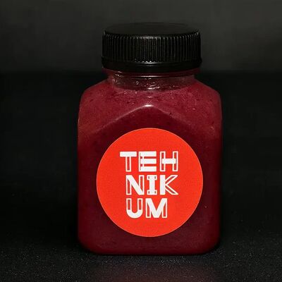 Смузи клубника-банан в Техникум по цене 450 ₽