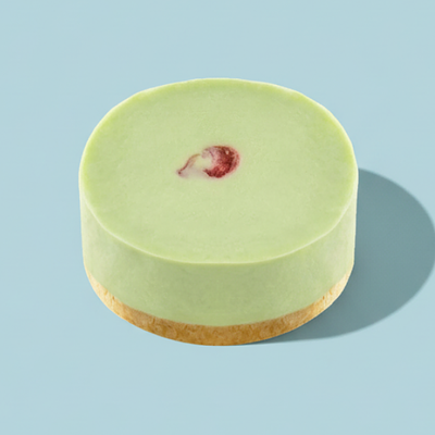 Чизкейк фисташка с малиной в Фуди Люди по цене 390 ₽