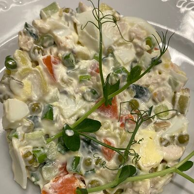 Салат Оливье в Станица по цене 360 ₽