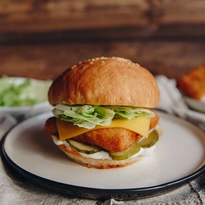 Фиш бургер в Pizzburg по цене 8 р.