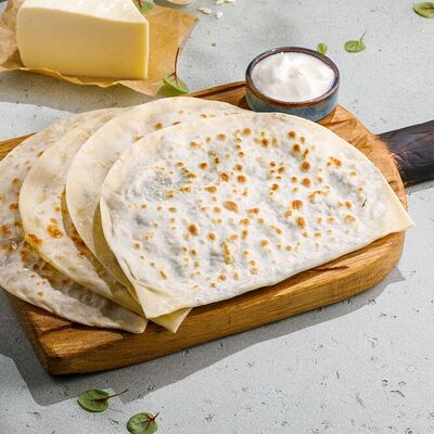 Кутабы с картофелем в Мангал&Грузия по цене 350 ₽