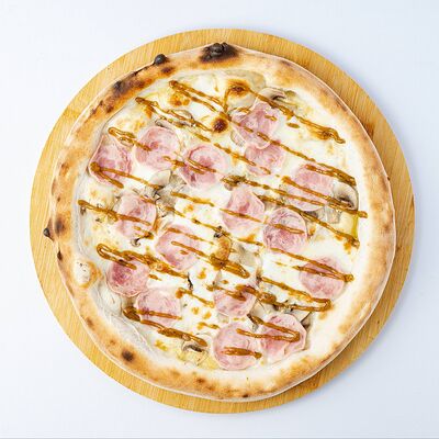 Трюфельная с ветчиной в Мука & Вода по цене 820 ₽