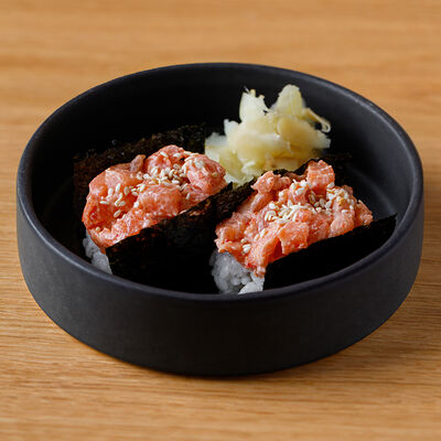 Гунканы Лосось в Kenobi по цене 420 ₽