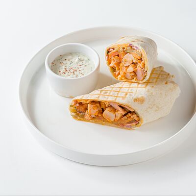 Шаурма с сочным цыпленкомв Punch & Judy по цене 690 ₽