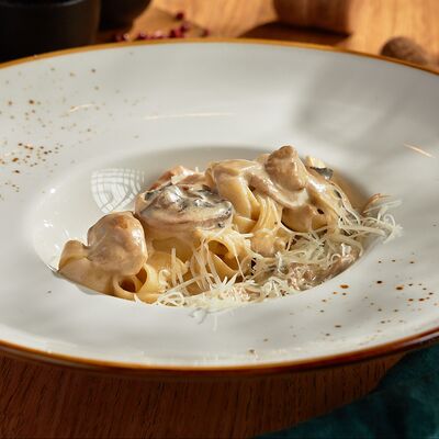 Паста с белыми грибами в Liman по цене 680 ₽