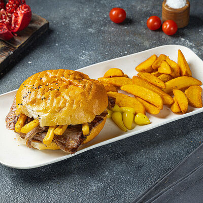 Томбик донер в CHEF BURGER Три вокзала Депо по цене 840 ₽