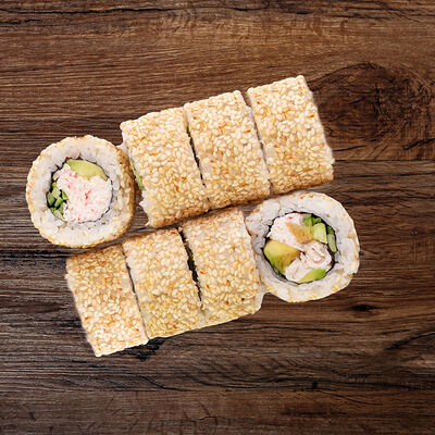 Ролл Калифорния в кунжуте в Умами суши по цене 475 ₽