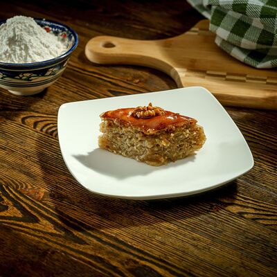 Пахлава в Пловная по цене 200 ₽