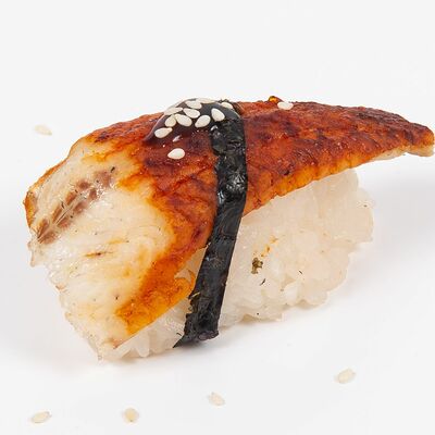 Суши Угорь в Sushi&wok по цене 169 ₽