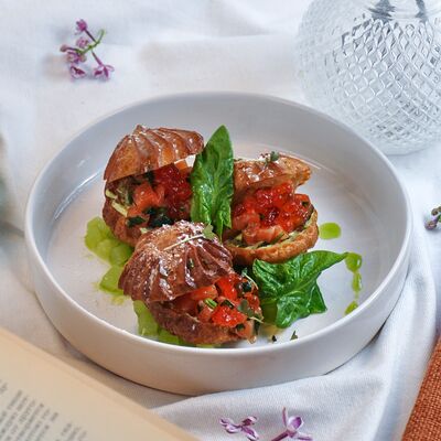 Профитроли с лососем в Pro Italia по цене 490 ₽