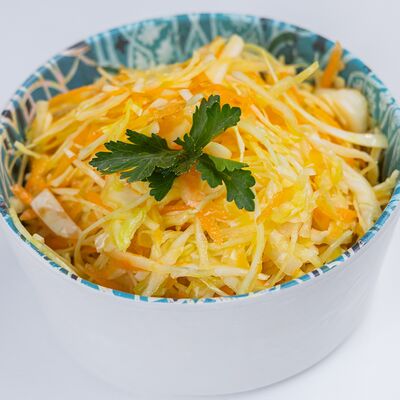 Салат Витаминныйв Тарелка по цене 118 ₽