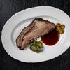 Брискет из говядины с огурцами в Brasserie Lambic по цене 2490