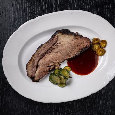 Брискет из говядиныв Brasserie Lambic по цене 1590 ₽