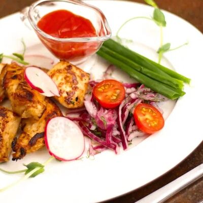 Шашлык из курицы в Легенда по цене 710 ₽