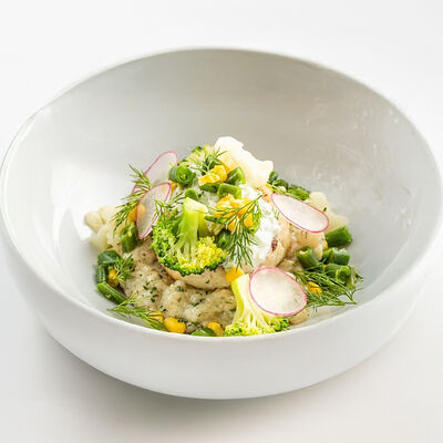 Котлета из щуки с молодым картофелем и соусом тартар в Ava bistro по цене 940 ₽