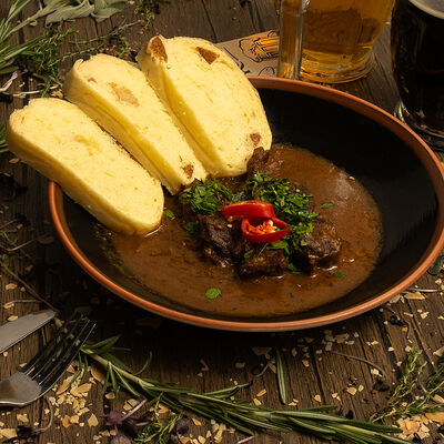 Гуляш по-велкопоповицки в Козловна по цене 940 ₽