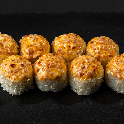 Ролл Спайси бекон запеченный в Sushigo по цене 359 ₽