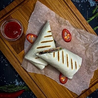 Шаверма с креветкой и соусом ким чи в Малевичи по цене 820 ₽