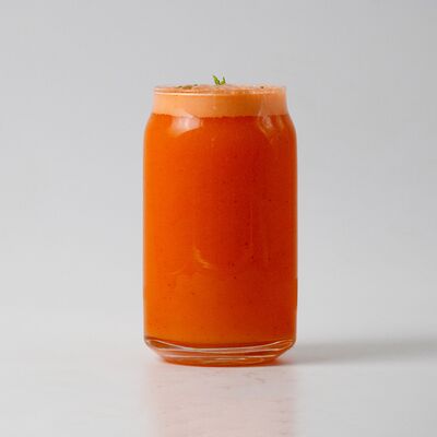 Смузи Морковь-яблоко в Rabbit по цене 2590 ₸