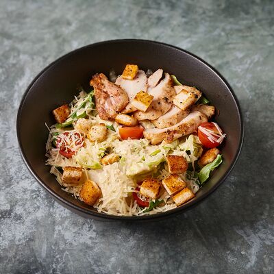 Цезарь на гриле с курицей в Гриль Босс по цене 650 ₽