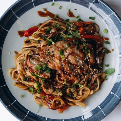 Удон с курицей мисо в Sava по цене 590 ₽