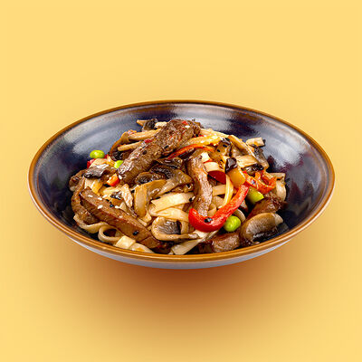 Удон с говядиной в Додома по цене 855 ₽