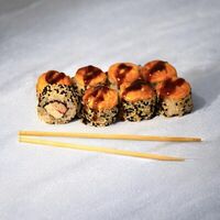 Запеченный ролл с крабом в Sushi Express