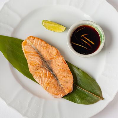 Стейк из лосося в Leto по цене 2360 ₽