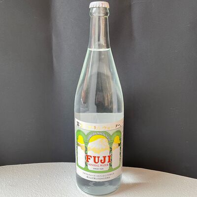Минеральная вода Fuji в Фудзи по цене 900 ₽