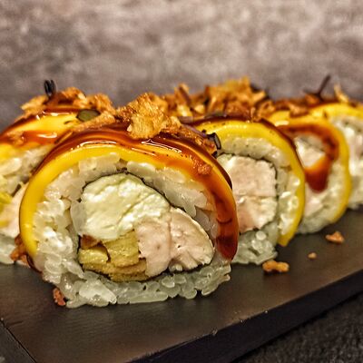 Курица под сыром в More sushi по цене 673 ₽