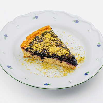 Черничный пирогв Begin cafe по цене 650 ₽