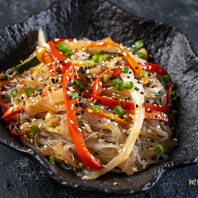 Фунчоза с овощами в Kitana по цене 468 ₽