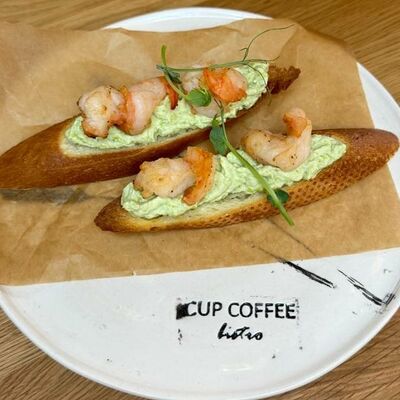 Кростини с креветками в Cup coffee bistro по цене 470 ₽