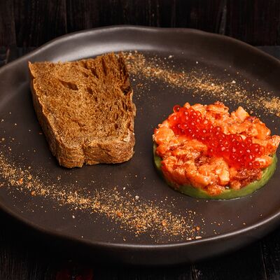 Тартар из лосося в Good Company по цене 950 ₽