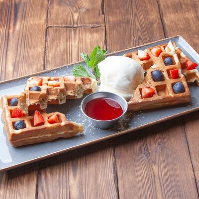 Классические бельгийские вафли в Экспромт по цене 530 ₽