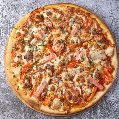 Пицца мясная в Тим Шашлык & Бургер по цене 1040 ₽