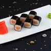 Мини-ролл с лососем в Sushic по цене 340