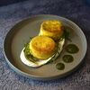 Сырники с пармезаном и зеленью в Кофетоп по цене 480
