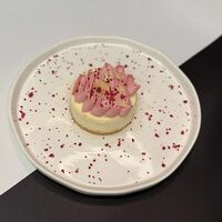 Ванильный чизкейк с намелакой малина в Luna