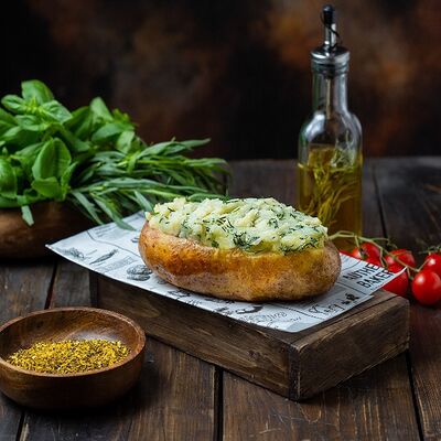 Картофель печёный с растительным маслом и укропом в Potato best по цене 270 ₽