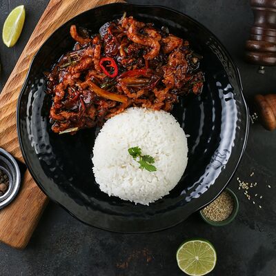 Свинина по-Сычуаньски Д в Hungry Dragon по цене 680 ₽