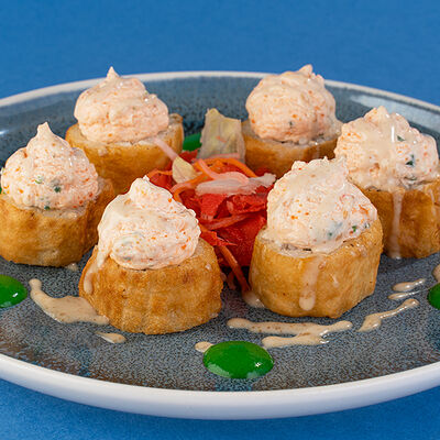 Ролл Эби темпура в Nemo по цене 750 ₽