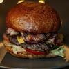 РогБургер с беконом в Rogulevs Burgers по цене 670