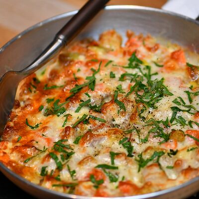 Рагу из кролика со сметаной и овощами в Сыроварня по цене 890 ₽