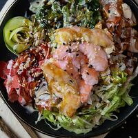 Поке с креветкой в Сэнсэй