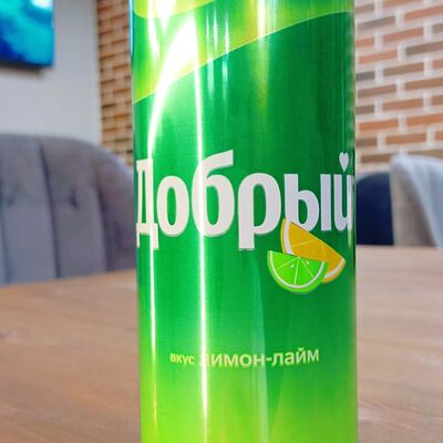 Добрый Лимон-лаймв Роял бар по цене 290 ₽