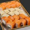 Сет Филадельфия в Веселый Самурай SUSHI PREMIUM по цене 2570