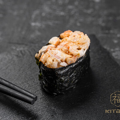 Гункан с креветкой в Kitana по цене 222 ₽