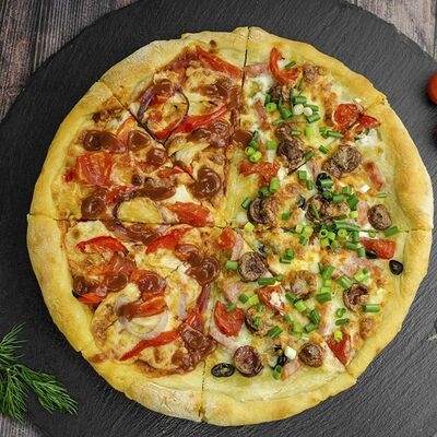 Пицца Бар-Селона - Большая в Суши фуд по цене 1143 ₽