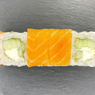 Филадельфия лайт с огурцом в Sushi рай по цене 780 ₽